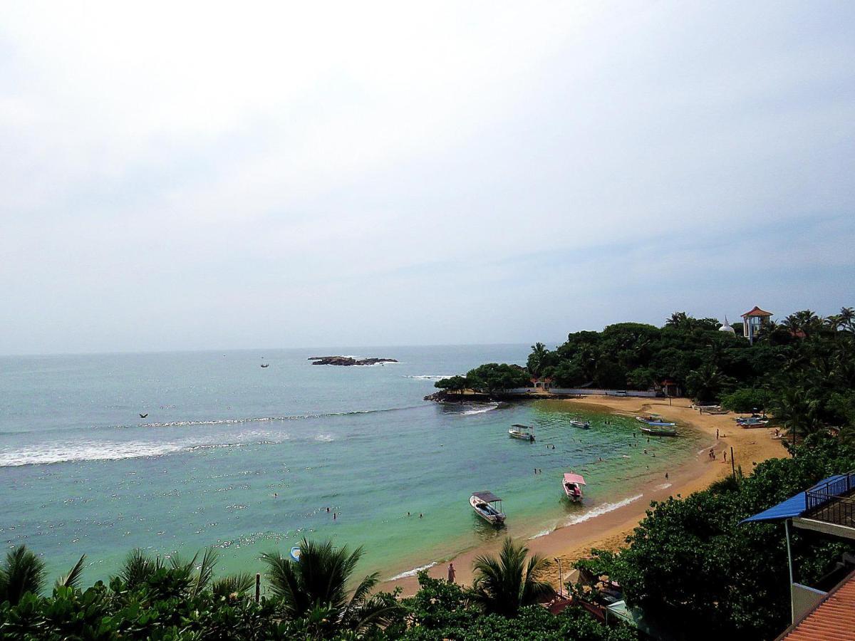 H&C Heaven Beach Hotel Unawatuna Exterior photo